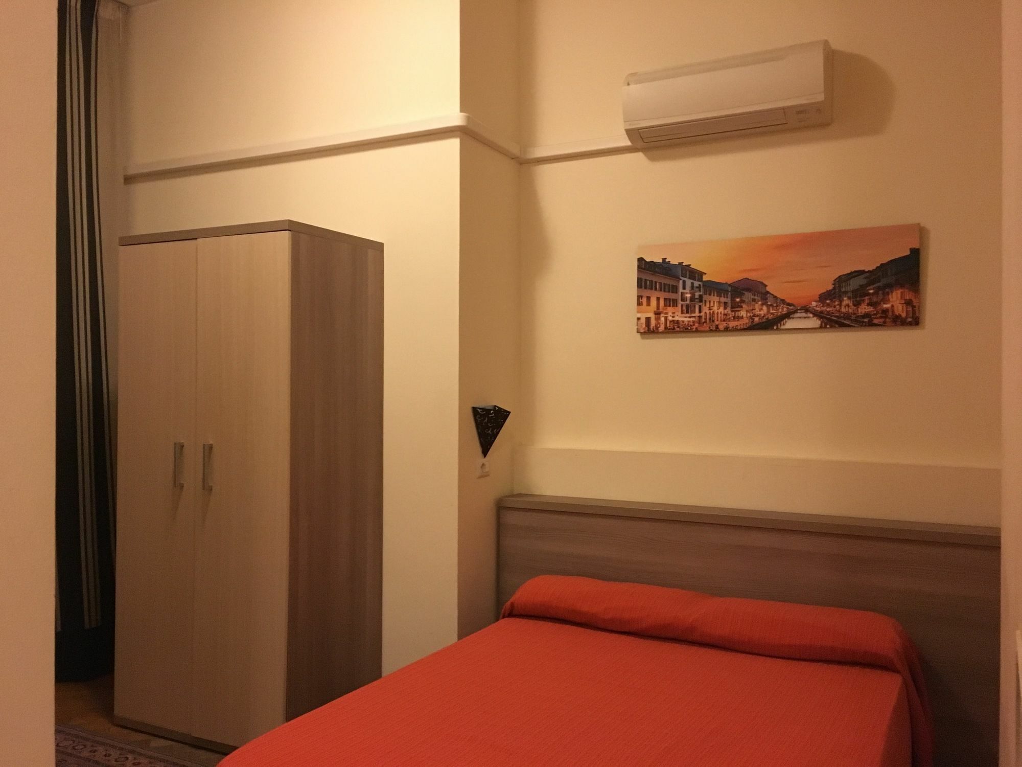 Bovisa House B&B Private Rooms มิลาน ภายนอก รูปภาพ